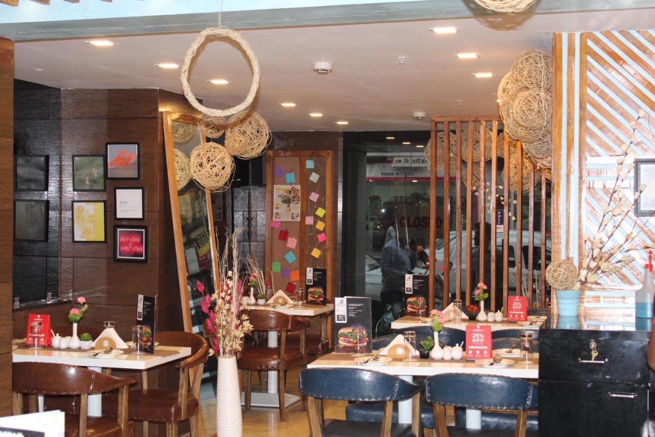 The Avenue Hotel Ballygunge コルカタ エクステリア 写真